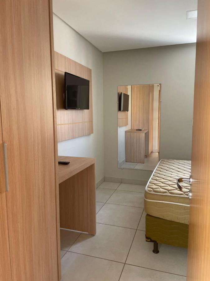 Everest Flat Service Caldas Novas Εξωτερικό φωτογραφία